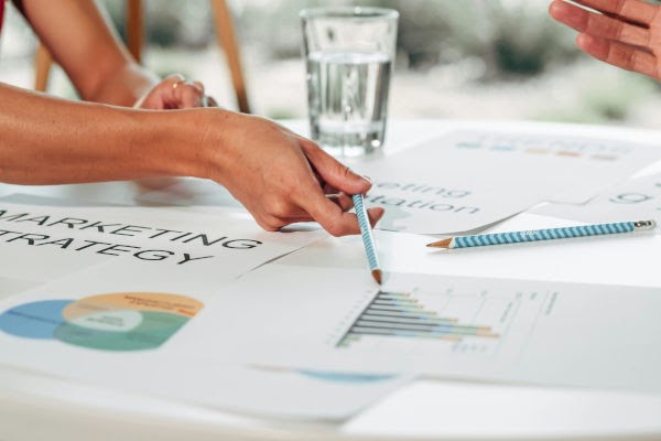 Comparing Popular Data Analytics Products in 2024